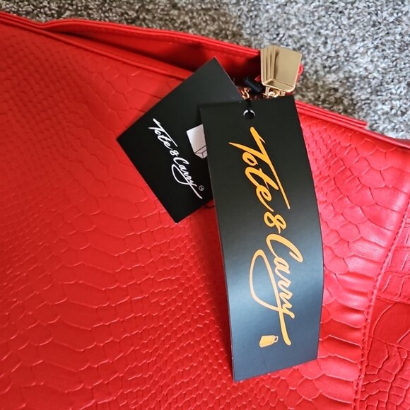 NWT Tote & Carry Red Alligator Skin Textured Tote/Backpack w/ Gold Zipper Accent main image 8